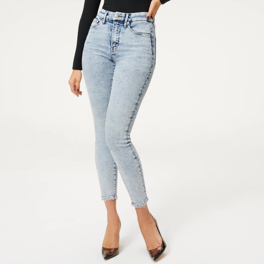 NWT Good American Jeans Good Legs Crop Chewed Hem Size 8/29